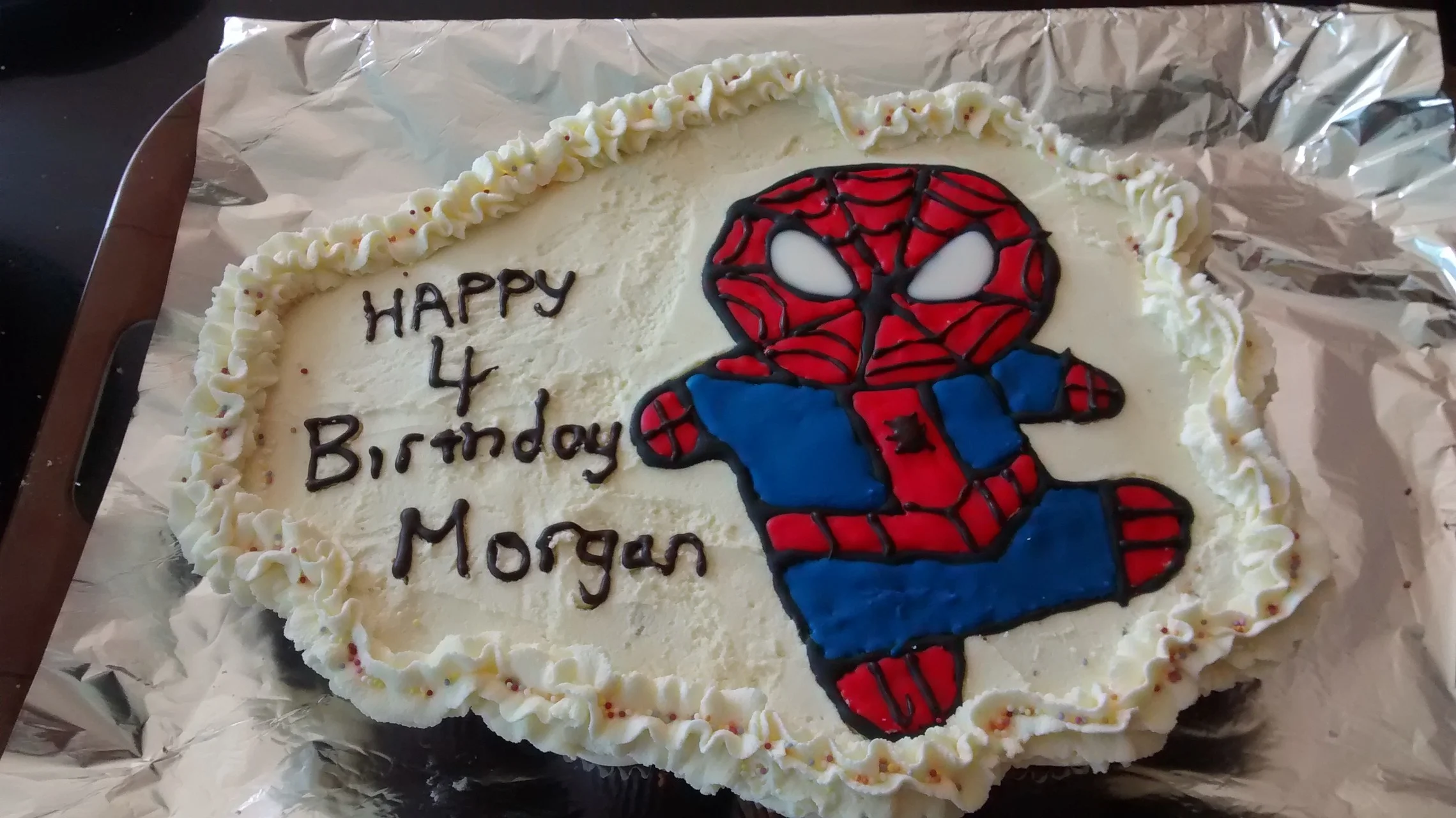 spiderman cake